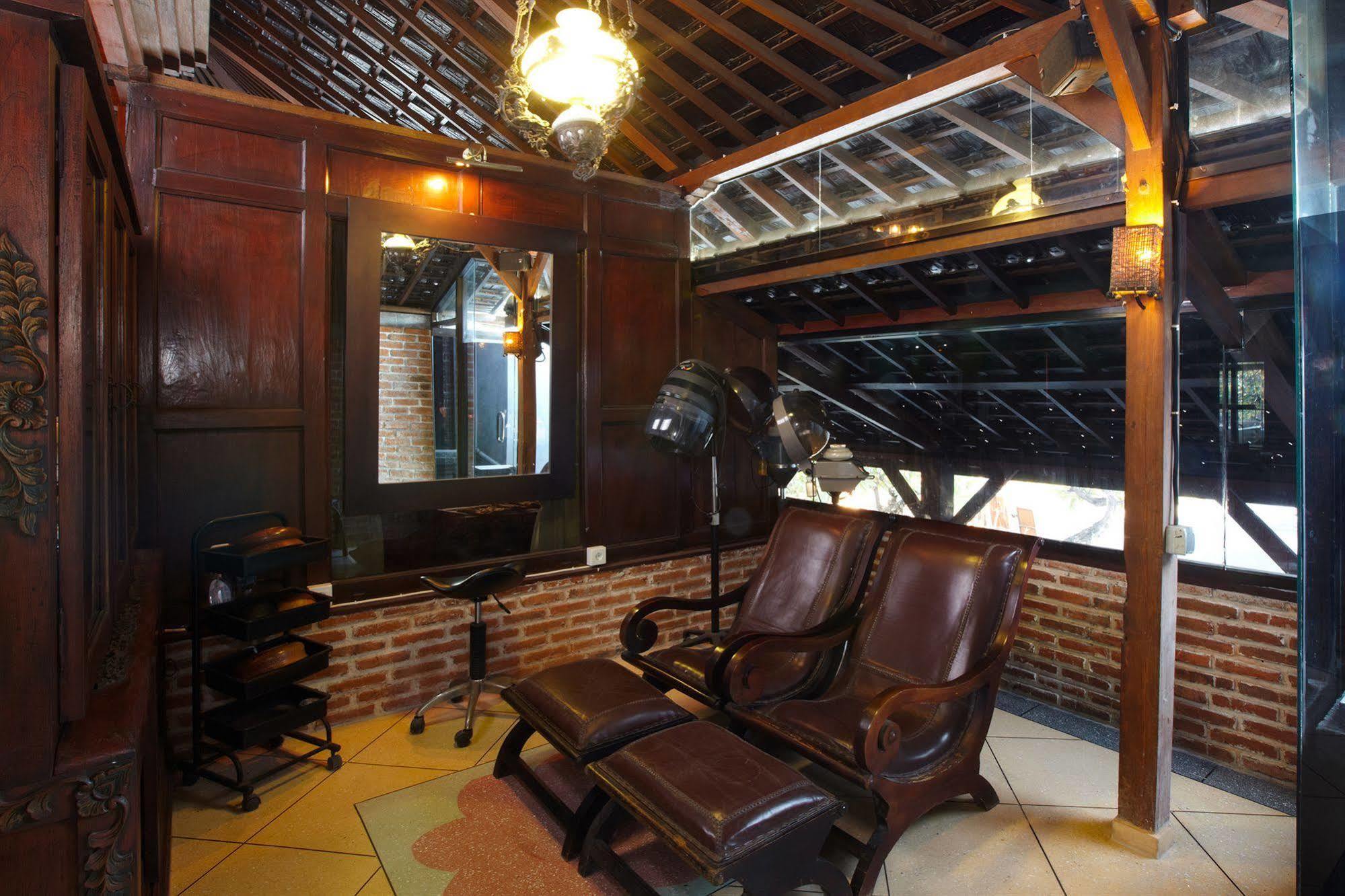 Putu Bali & Villa Seminyak (Bali)