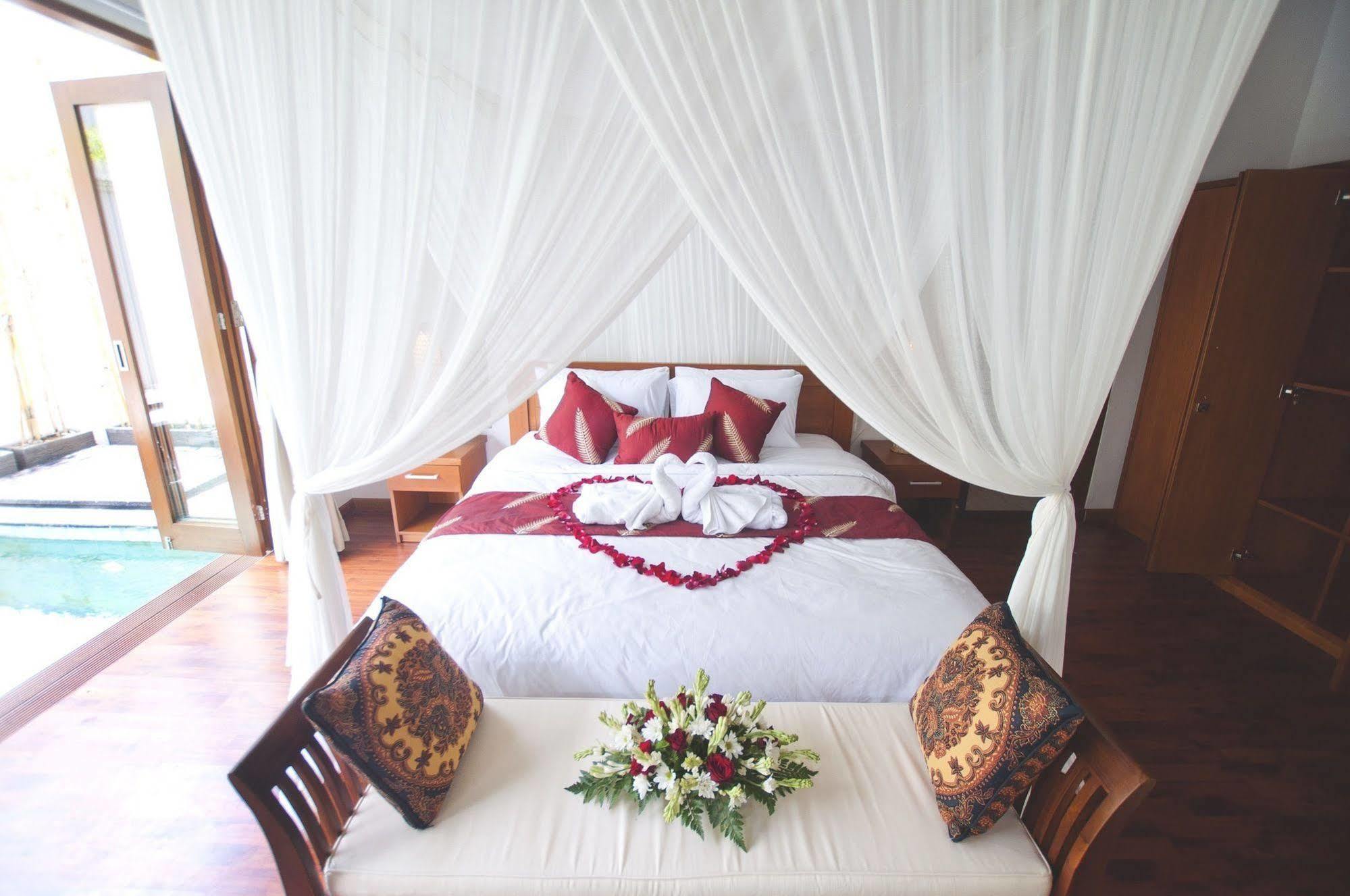 Bougainville Villa Seminyak (Bali)