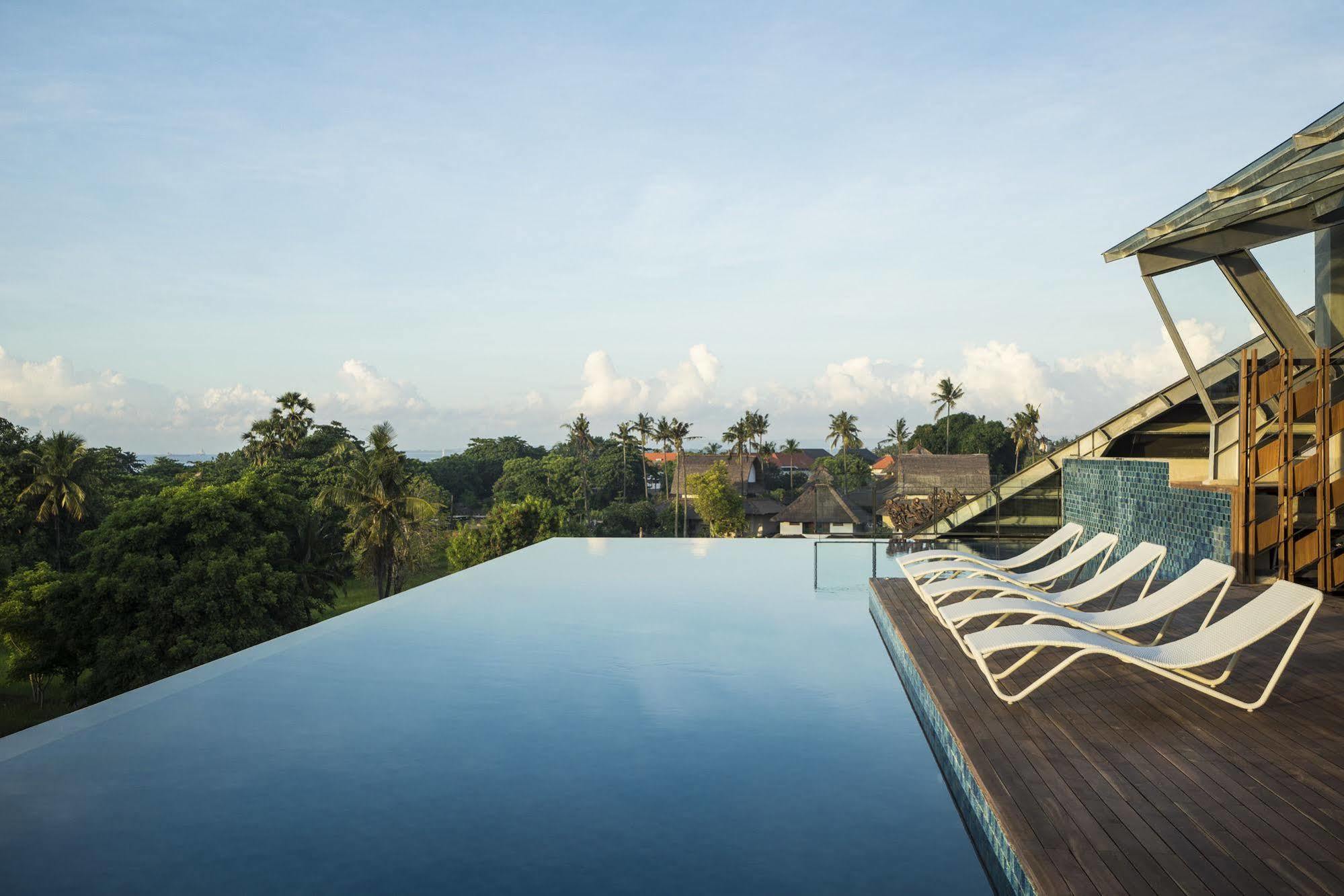 Artotel Bali Hotel 4*