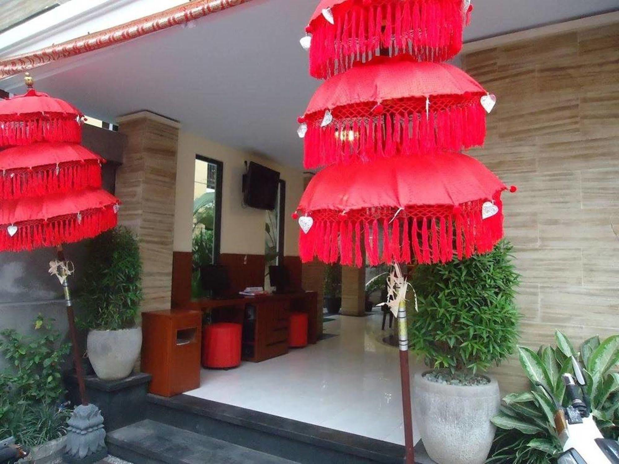 Kondra Premiere Kuta Wisma tamu
