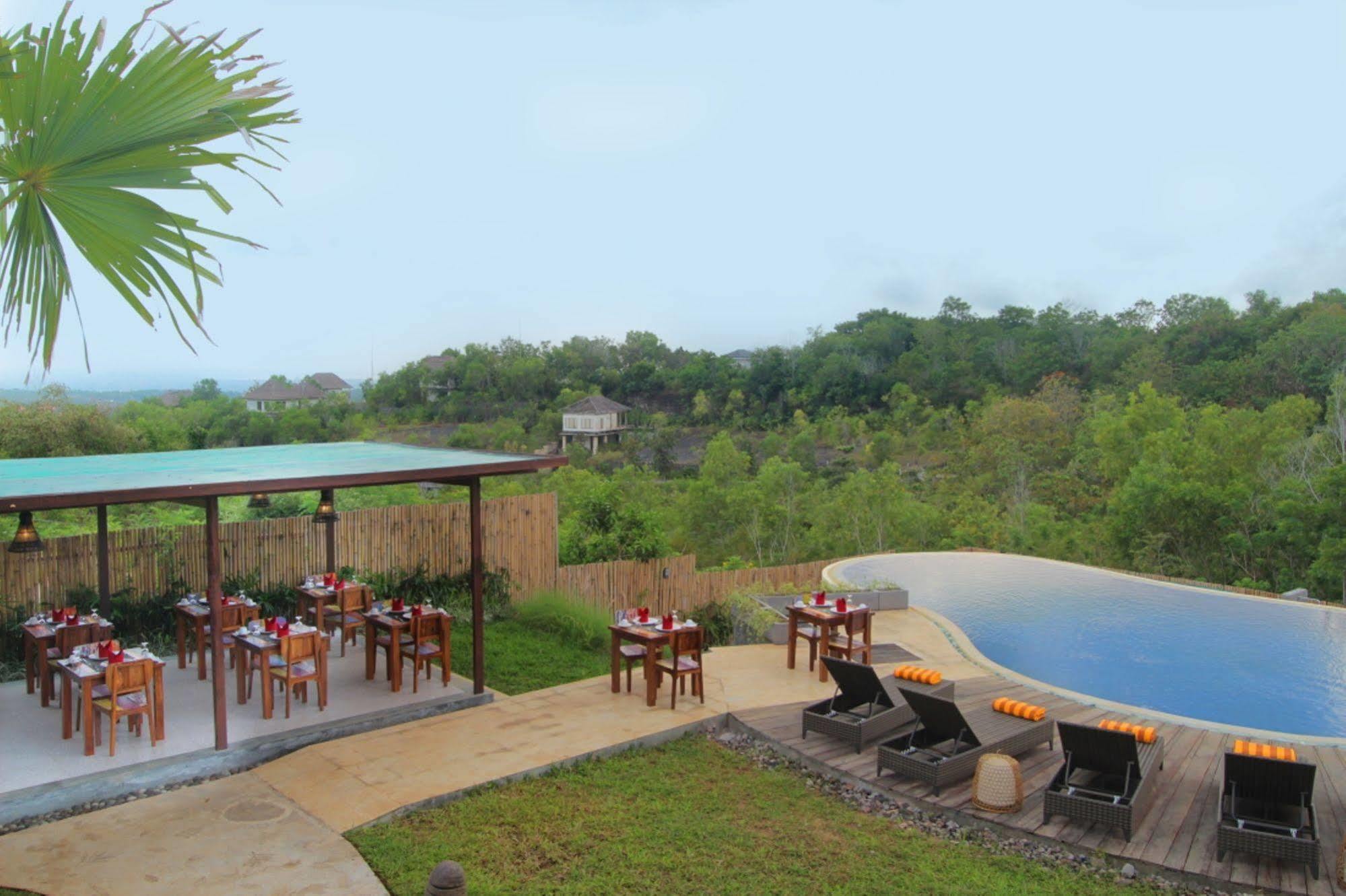 Holiday park The Kirana Ungasan 4*