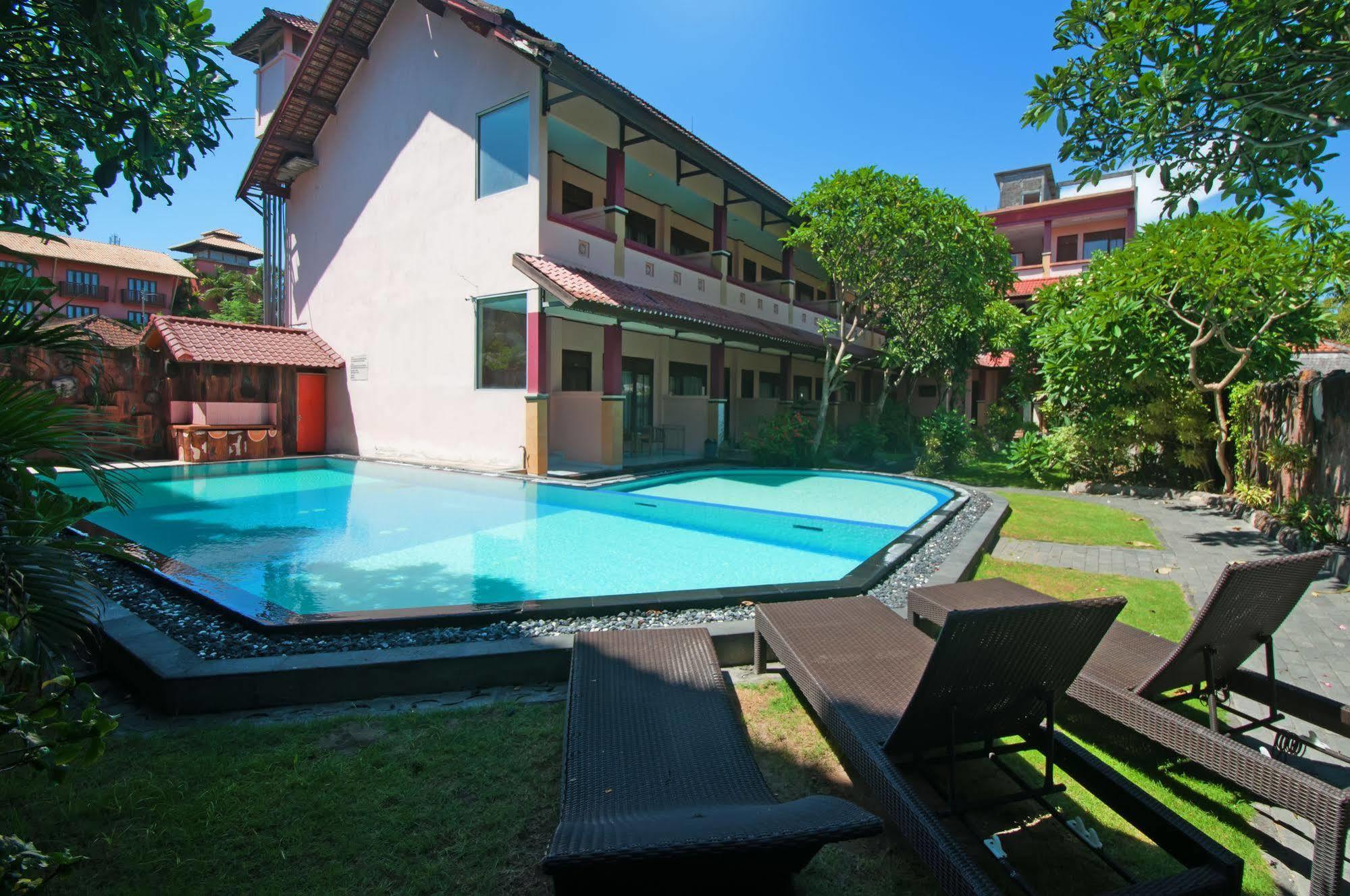 Hotel Pesona Kuta (Bali)