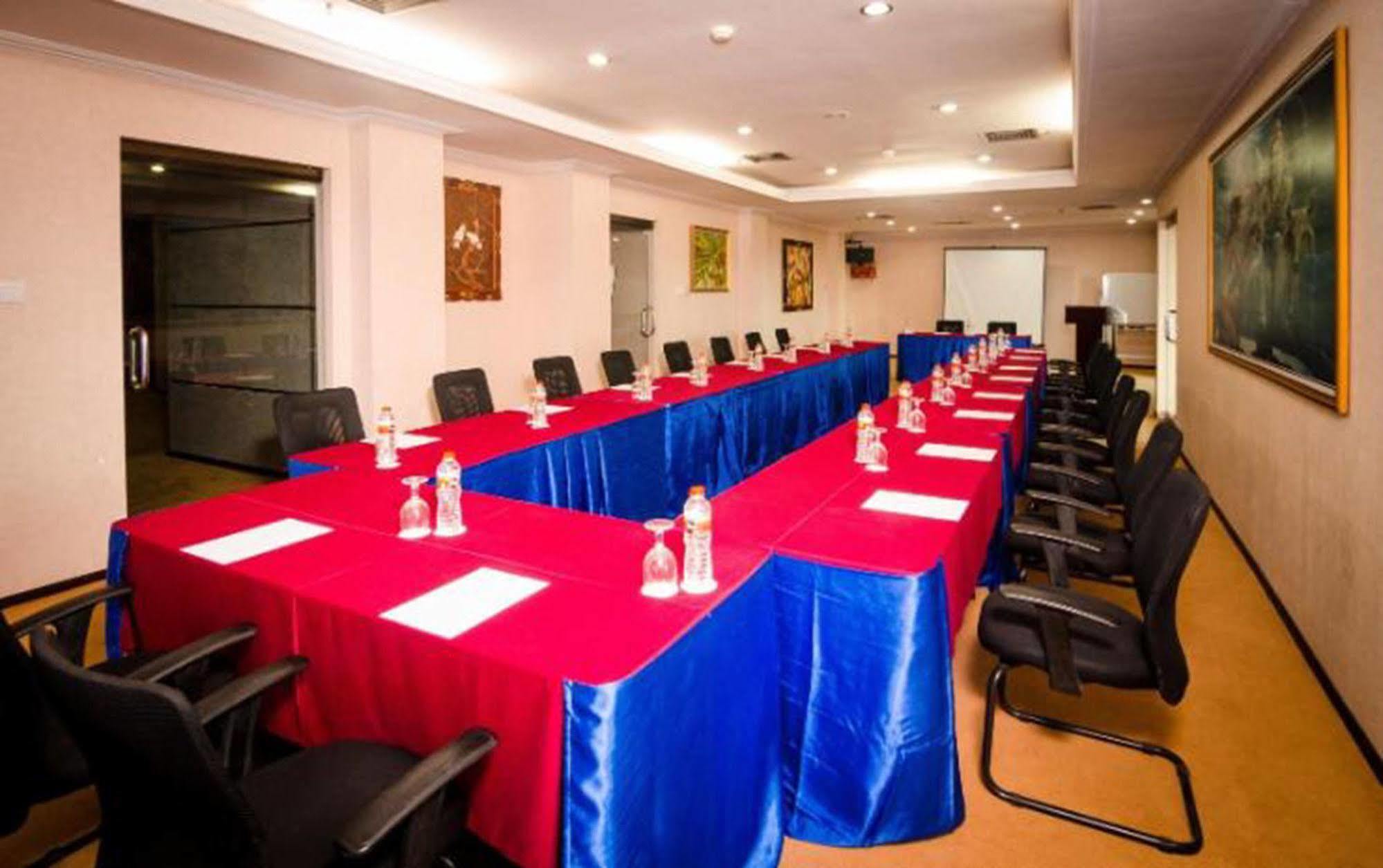 Bali Paradise City Hotel 3*