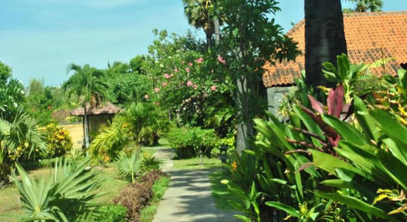 Taman Selini Bali Hotel 3*