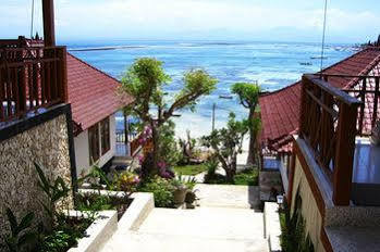 Lembongan Reef Hotel 3*
