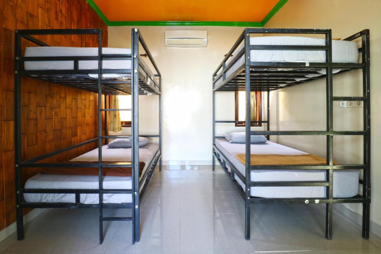 Hang Five Hostel *