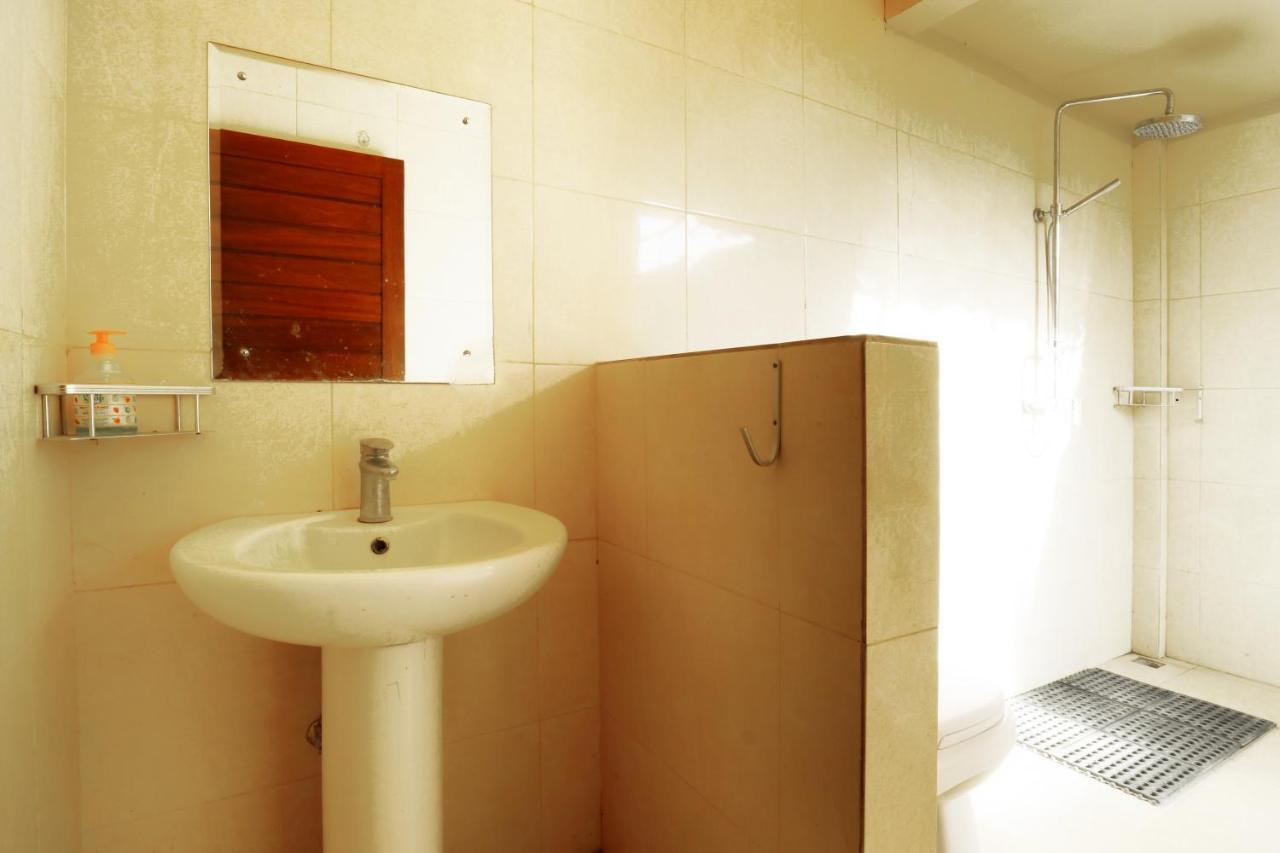Hang Five Hostel Canggu (Bali)