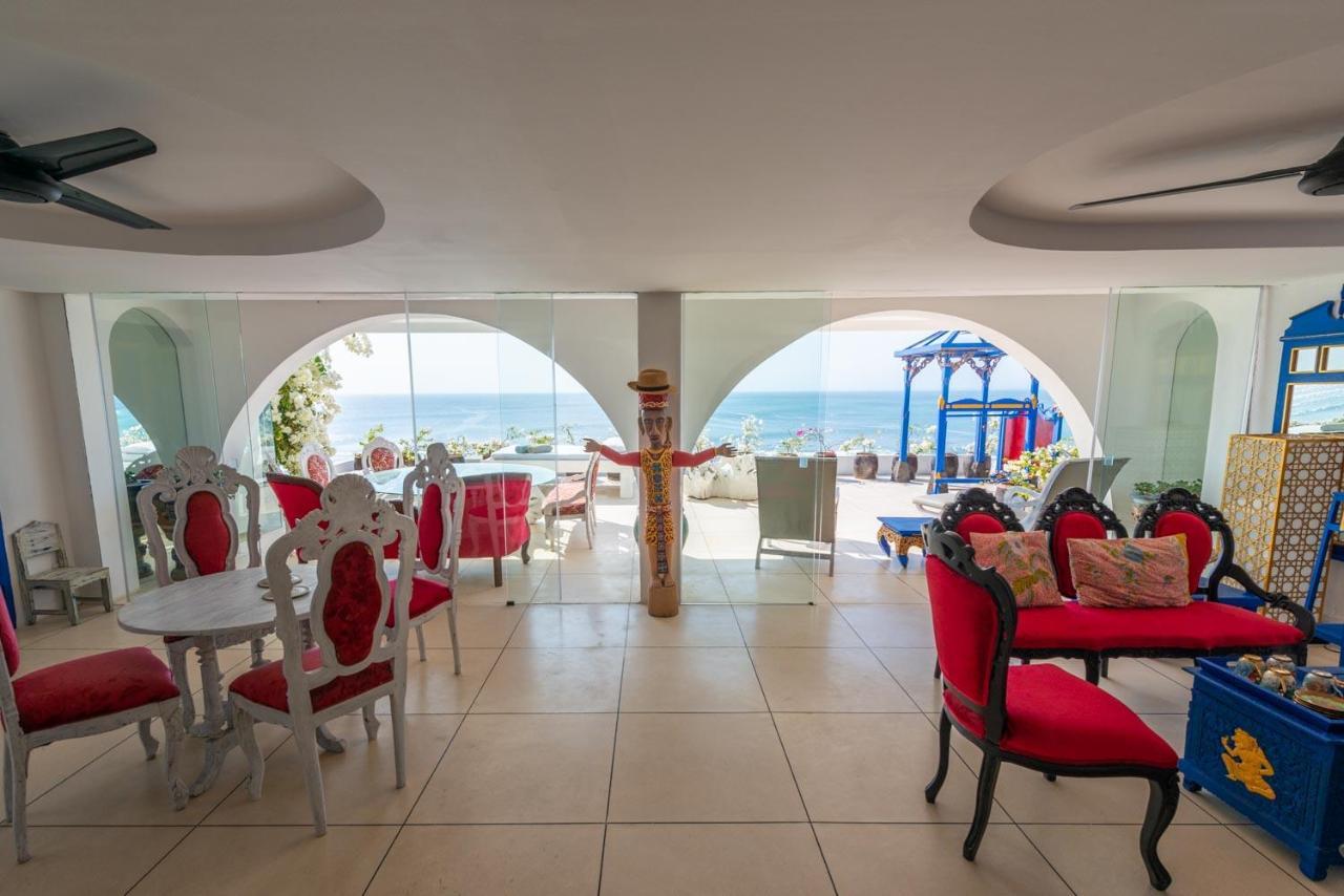 Morabito Art Cliff Villa