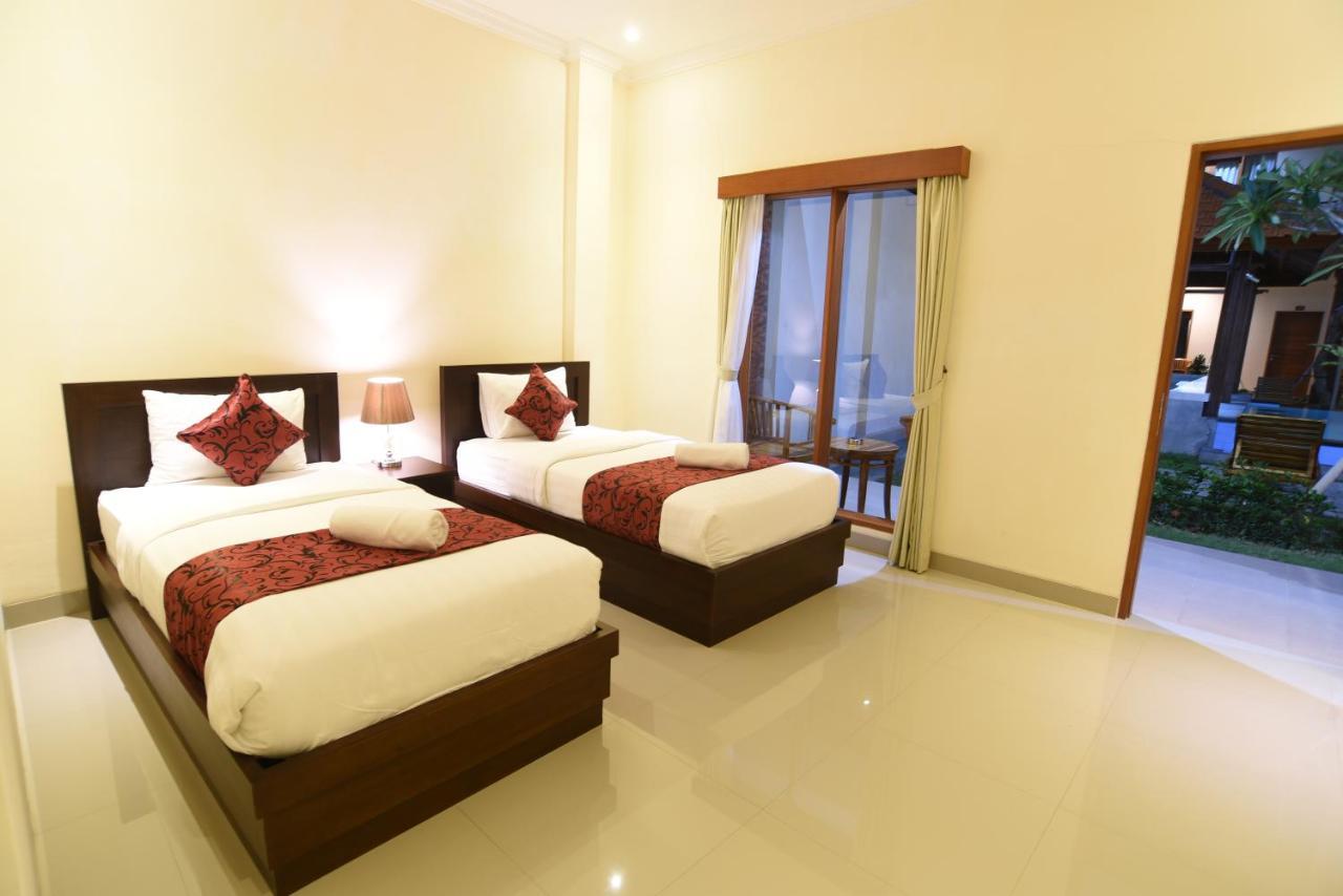 Tom's Pecatu Inn
