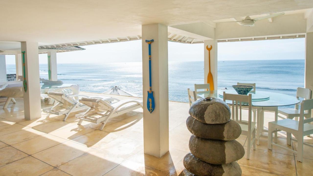 Morabito Art Cliff Uluwatu (Bali)