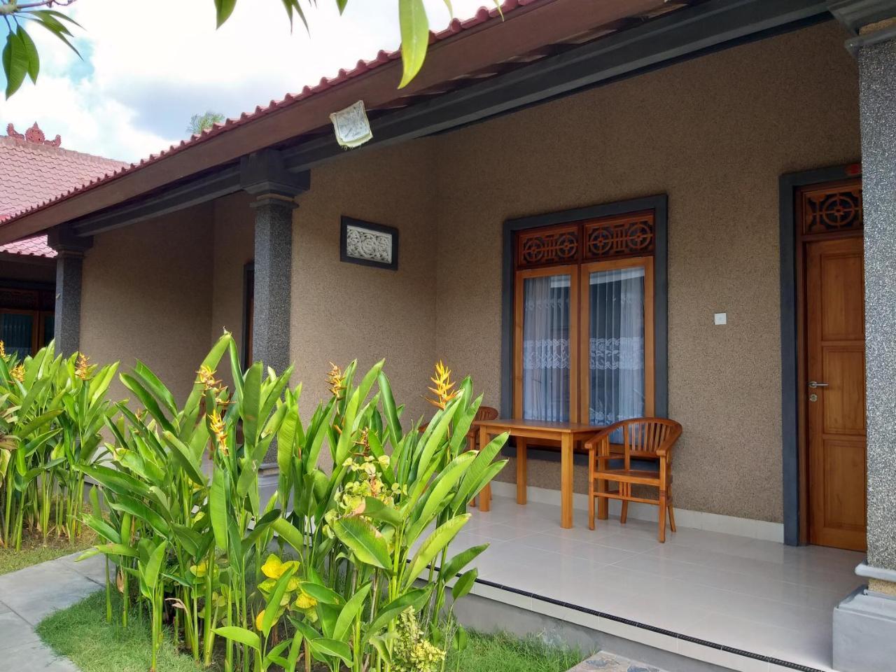 Griya Ayu * Pemuteran (Bali)