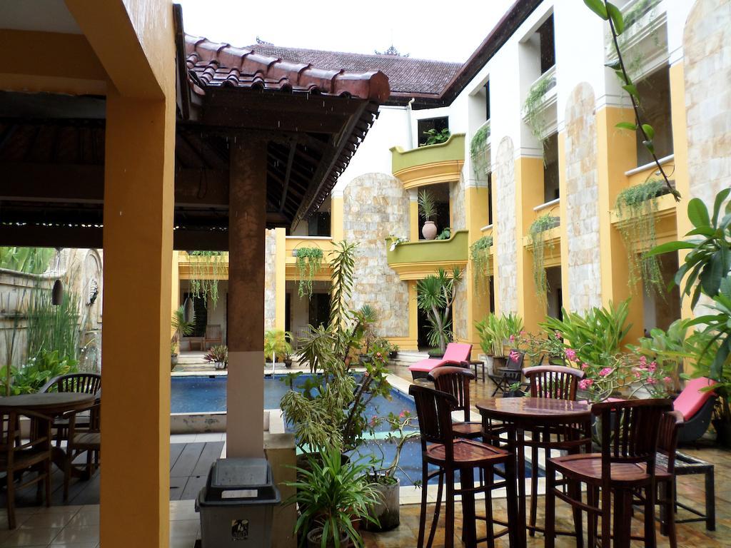 Hotel Nathan 3*