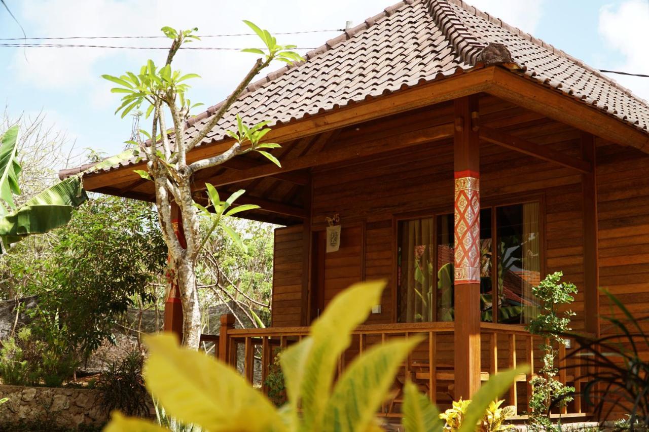 Taman liburan Gedong Nusa Huts 3*