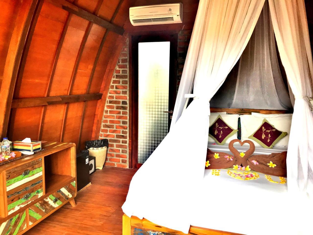 Balangan Sea View 3*