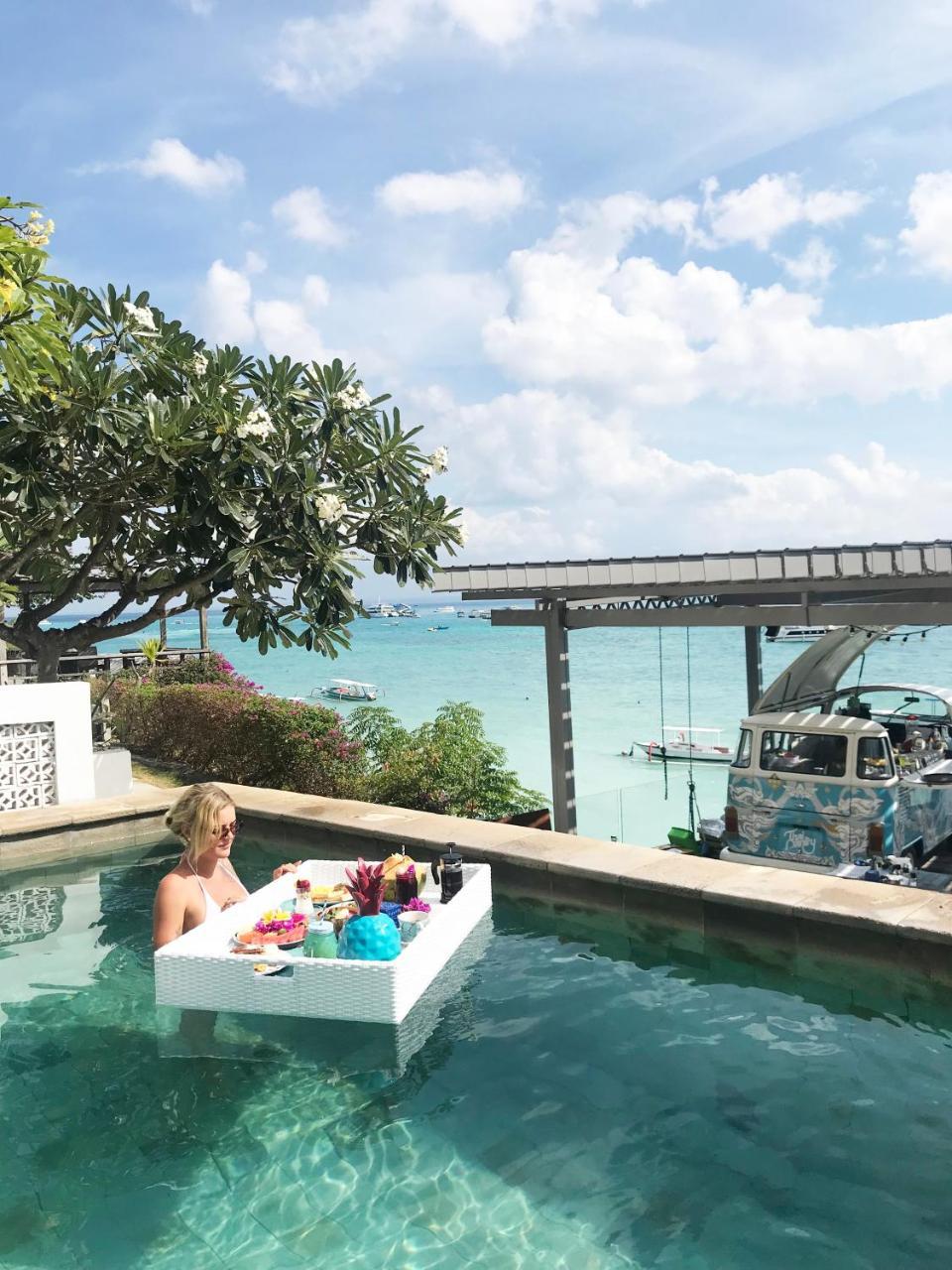 Playgrounds Wave Lembongan Hotel 3*