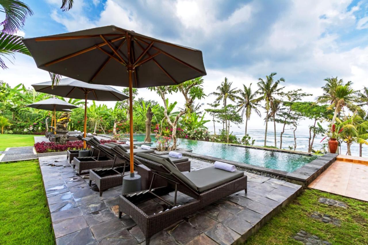 Bali Natha Front 4* Canggu (Bali)