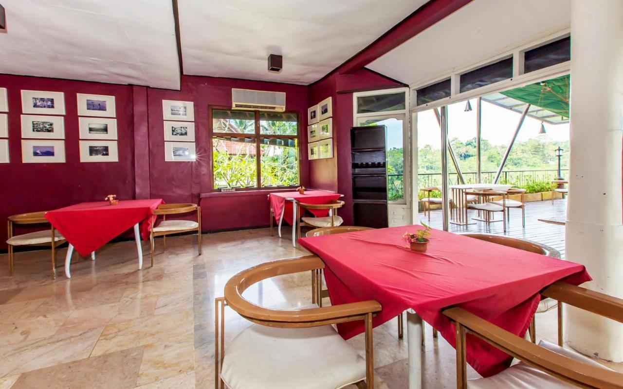 Puri Bunga Resort