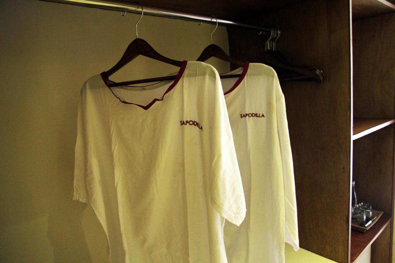 Sapodilla Hotel