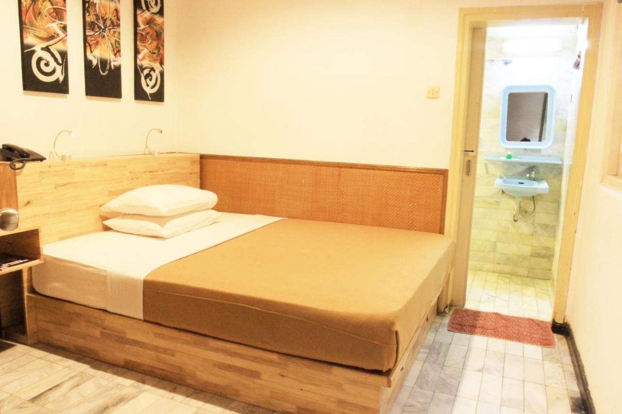 Karthi Kuta Hotel 3*