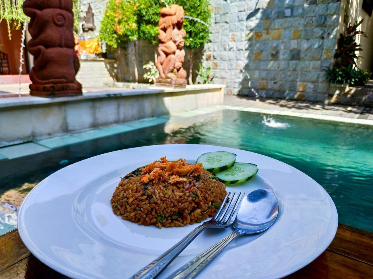 Hotel Catur Adi Putra 2*