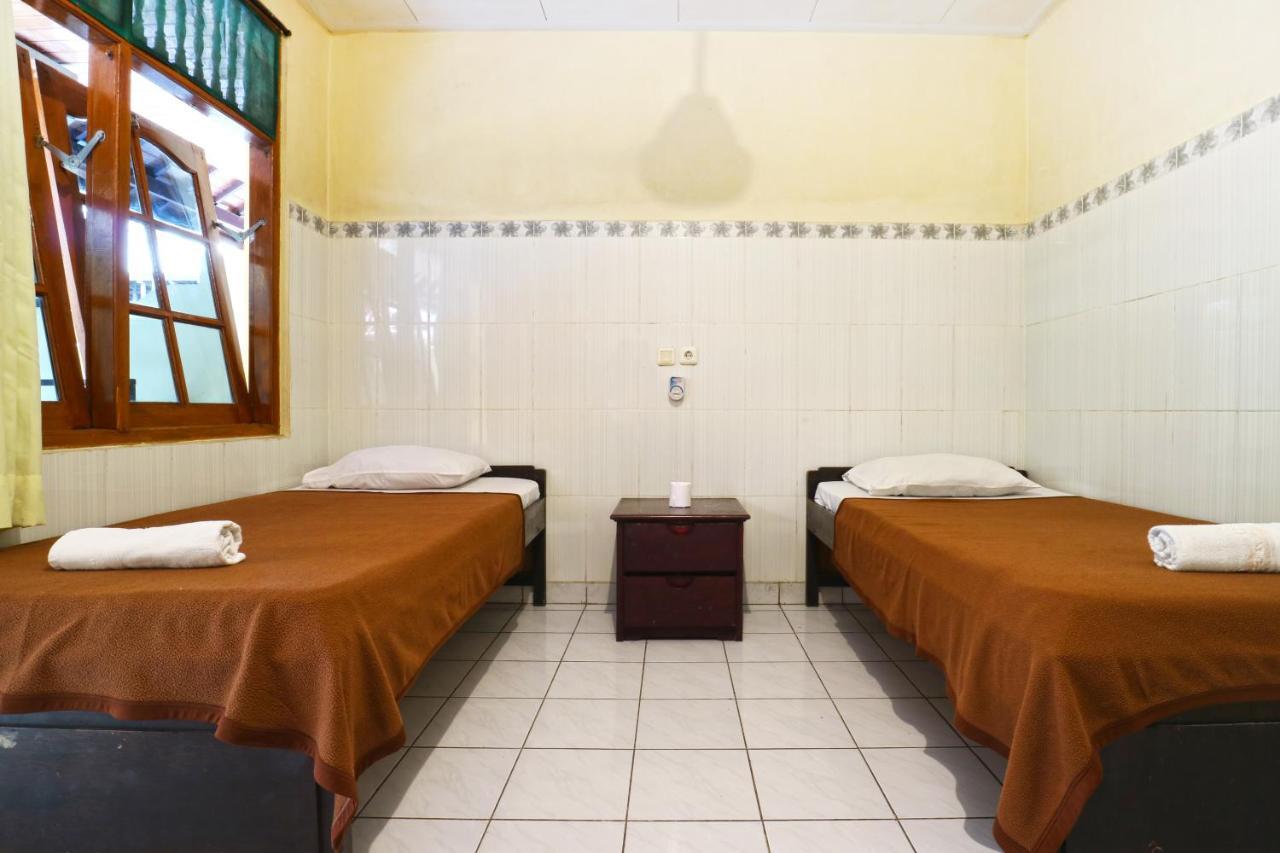 Gora 2* Kuta (Bali)