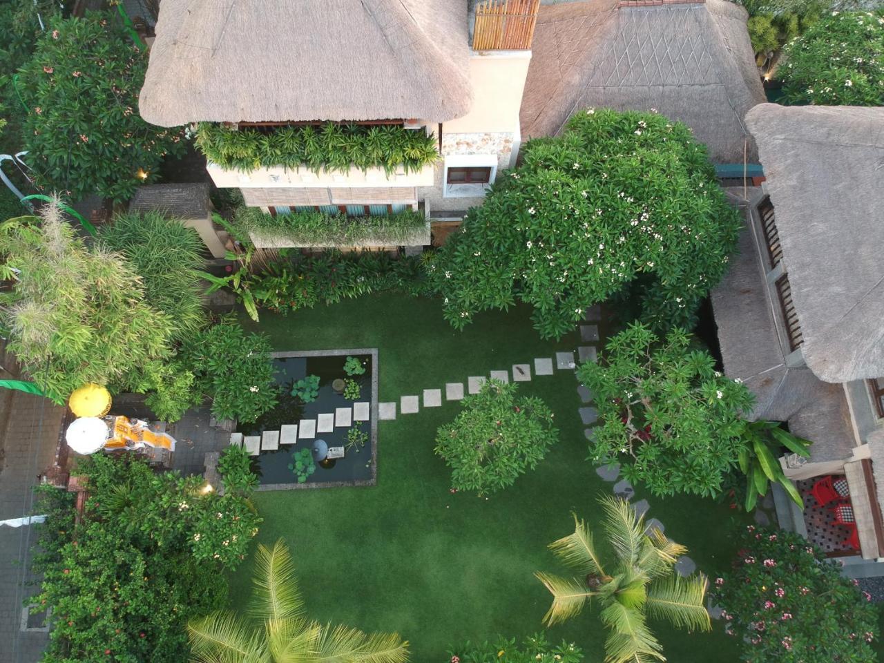 Manzelejepun & Pavilion Sanur (Bali)