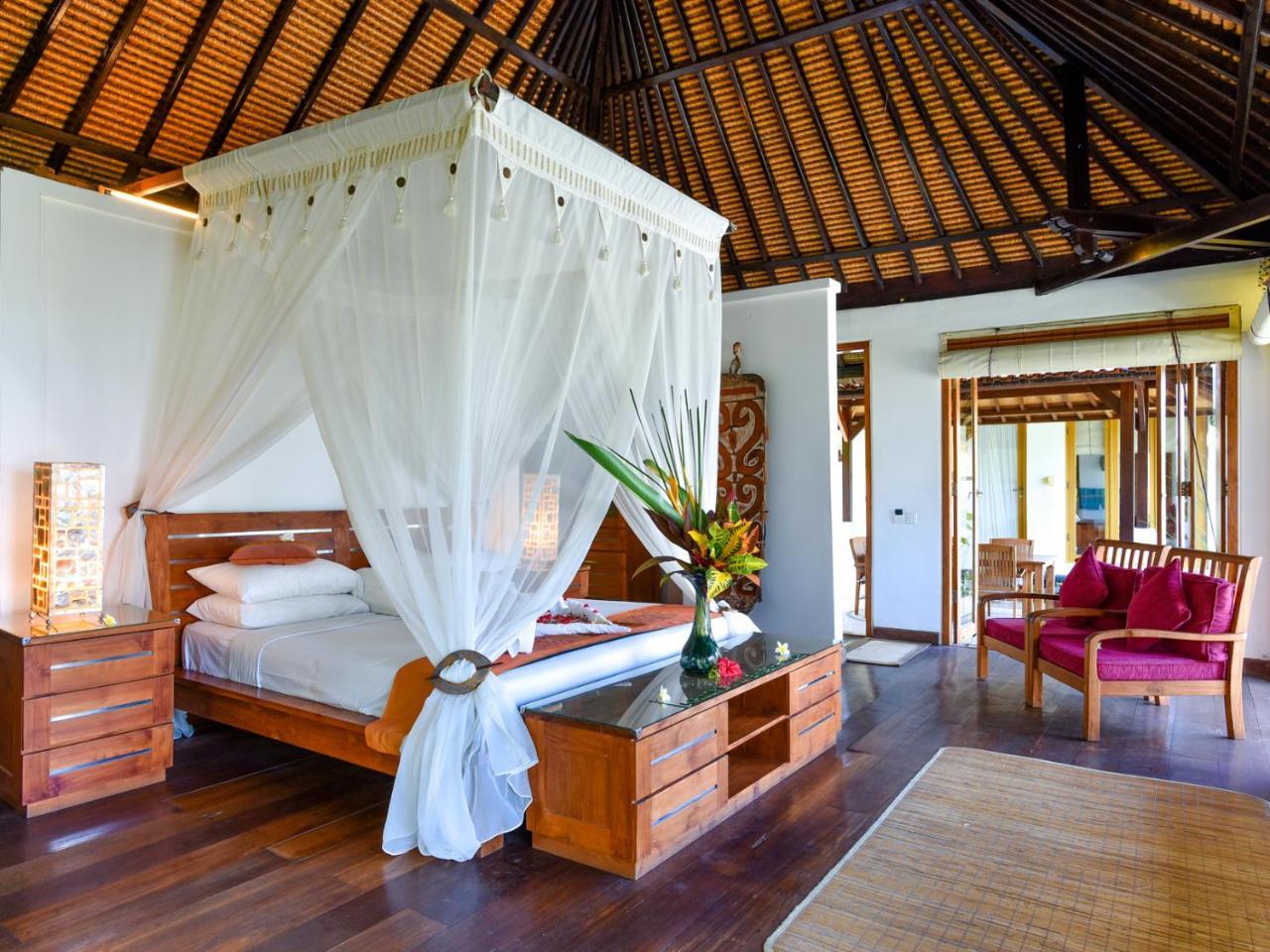 Ganesha Coral Reef Villas