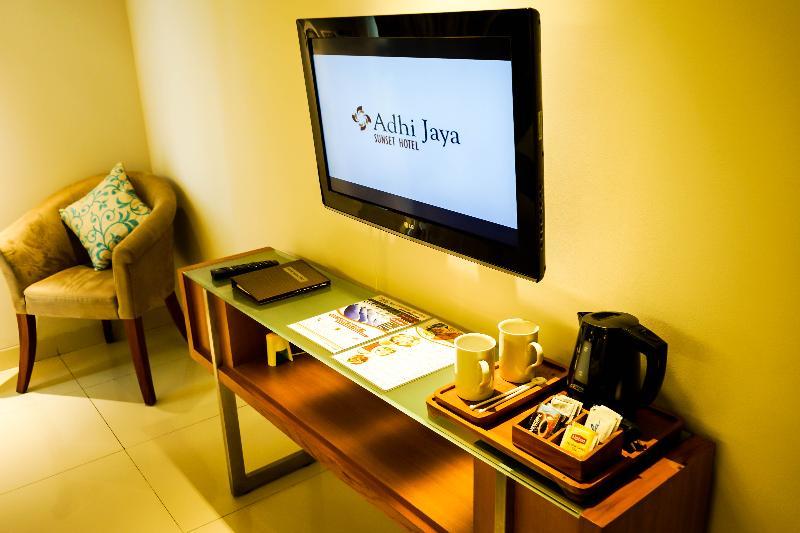 Hotel Express Bali Sunset Road By Ihg 3*