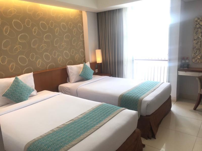 Hotel Express Bali Sunset Road By Ihg 3*
