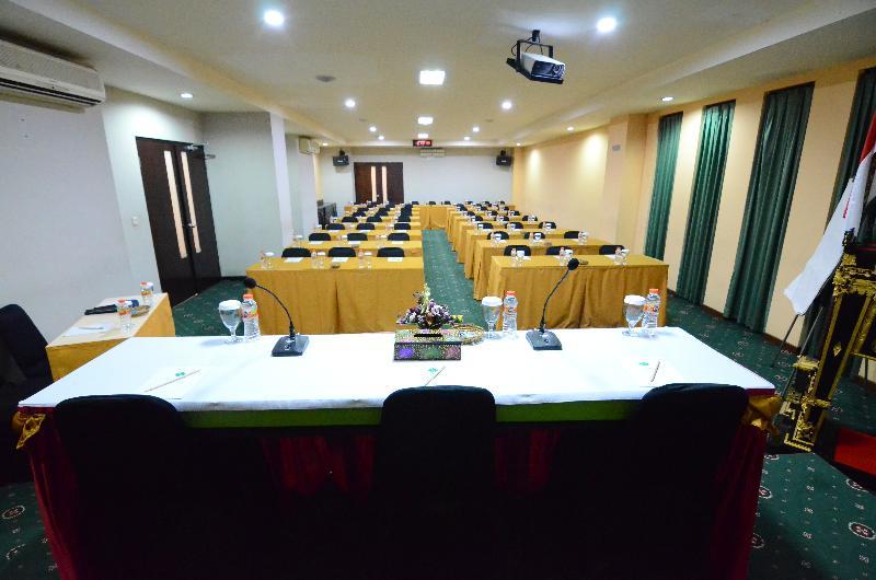 Grand Santhi Denpasar (Bali)