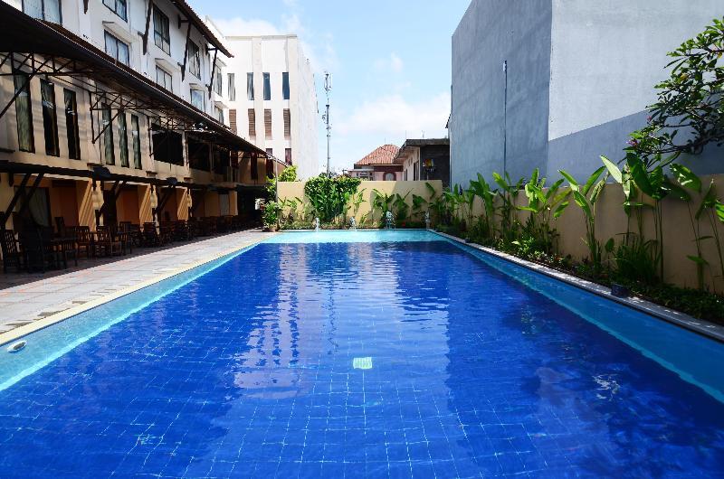 Hotel Grand Santhi