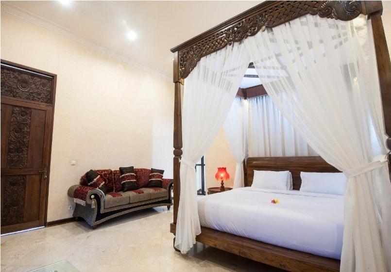 Jepun Sanur 4*