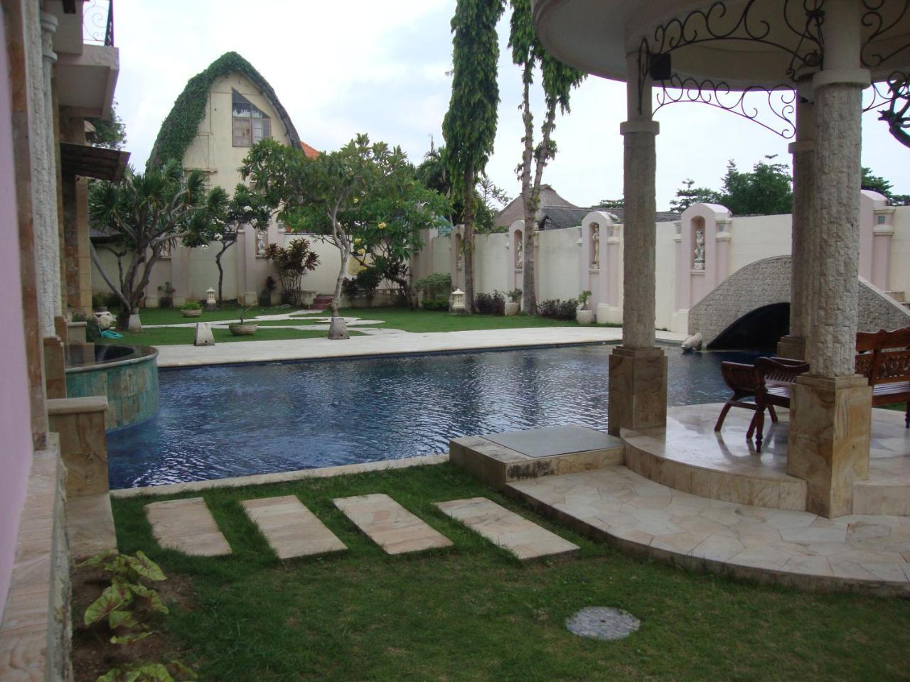 Hotel Jepun Sanur 4*