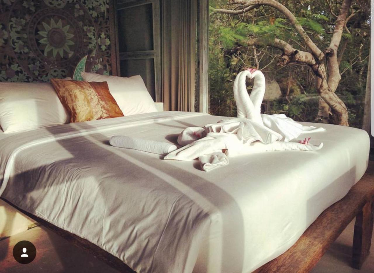 Bed & Breakfast Boho Bingin Bali 3*