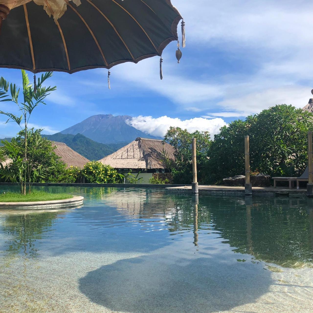 Bloo Lagoon Village Villa