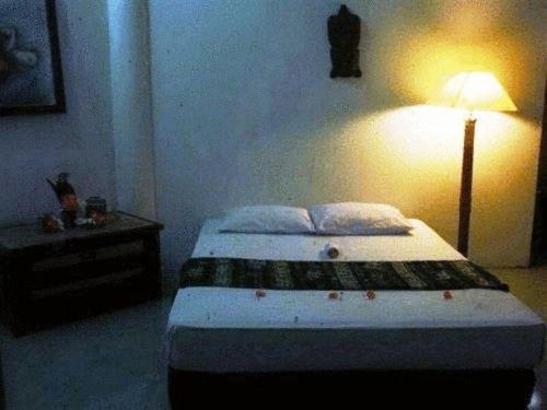 Sudaji Hotel 2*