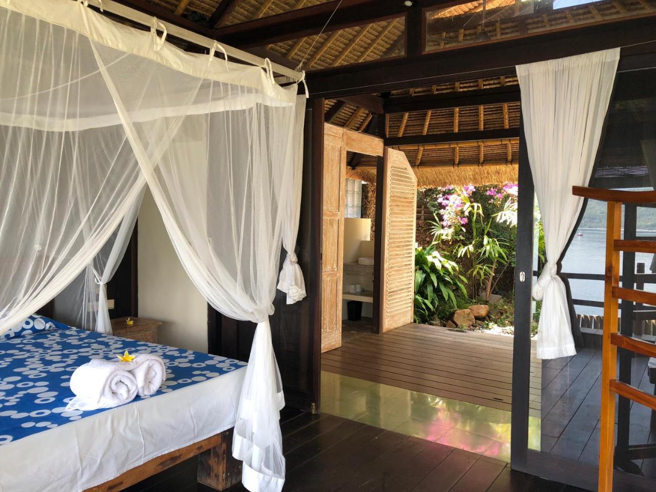 Bloo Lagoon Village Villa