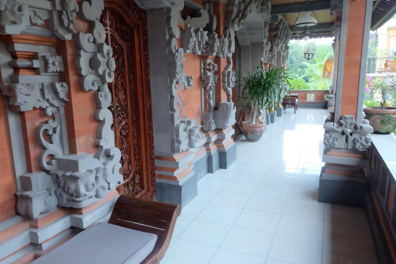 bahay-panuluyan Sensasi 2*