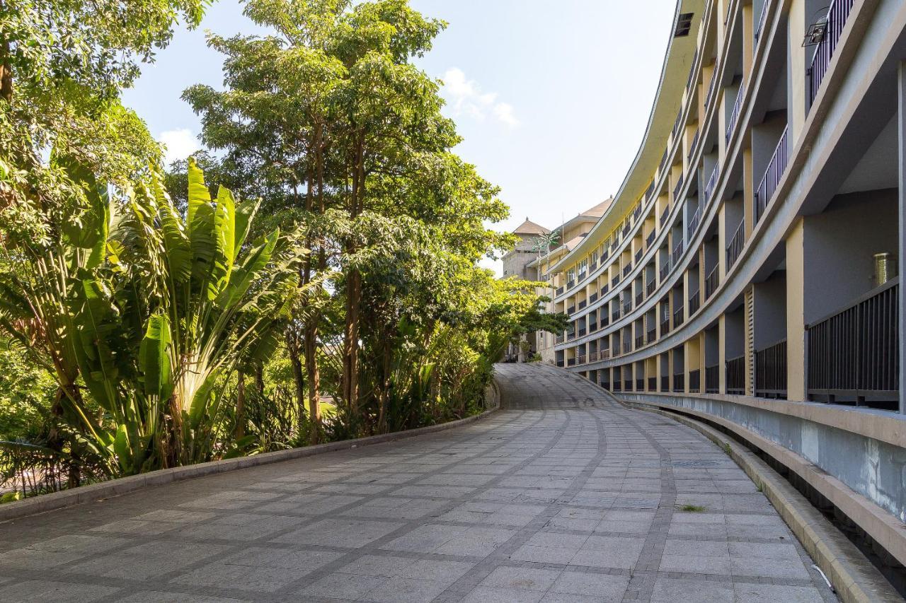 Hotel The Rich Prada 4*