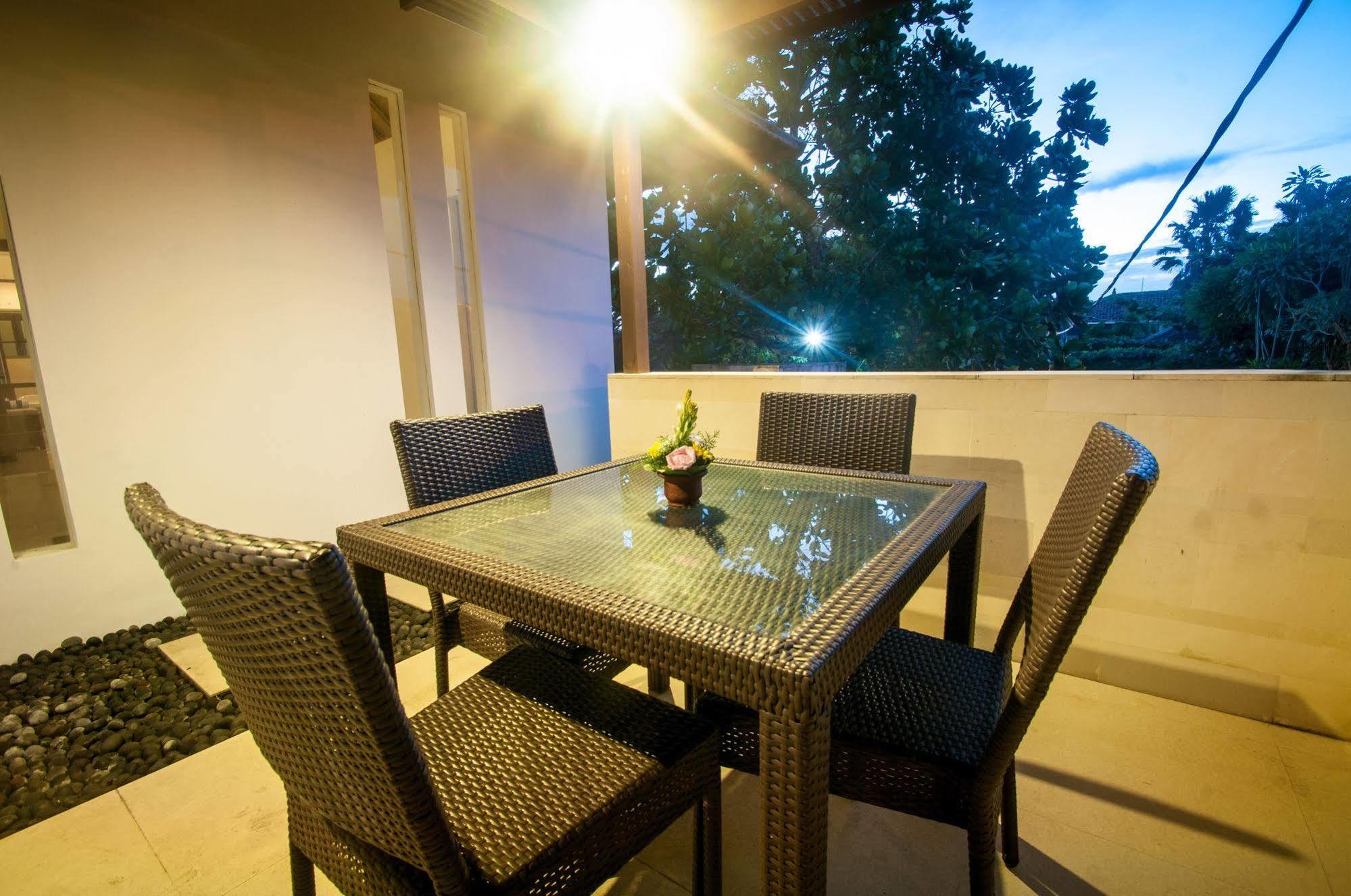 Bali Life Hotel 3*