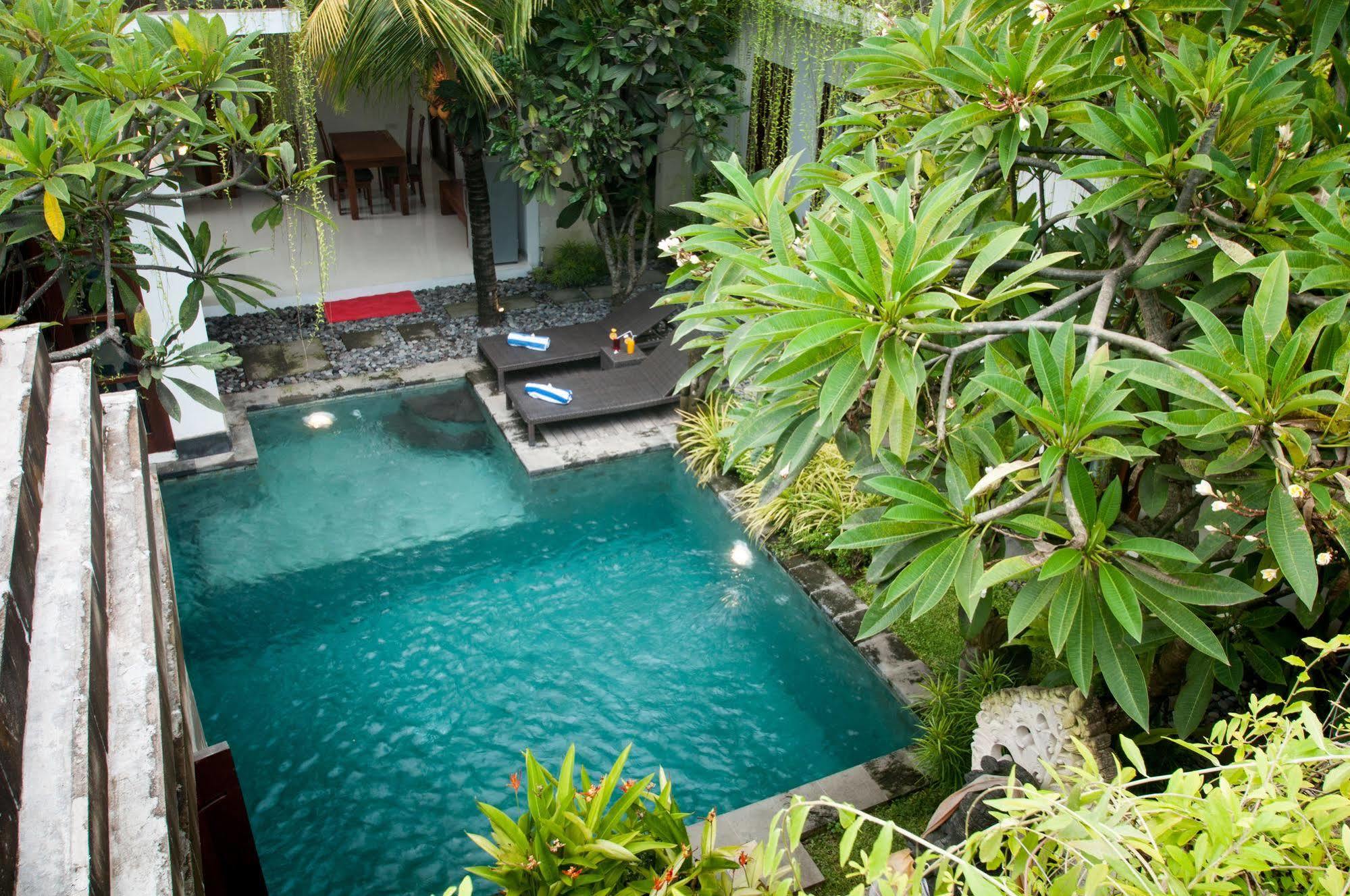 Bali Life 3*