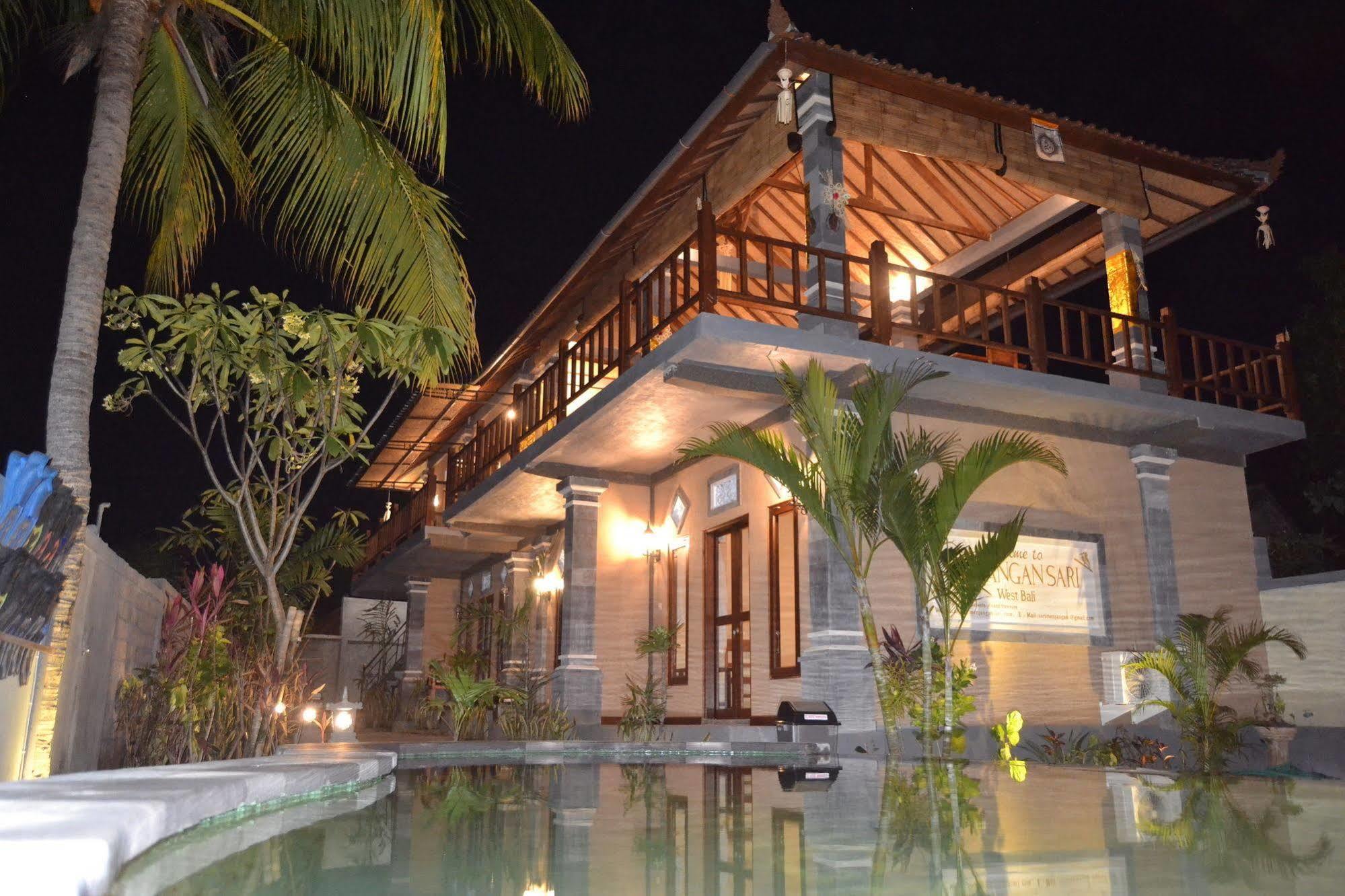 Guest house Menjangan Sari 2*