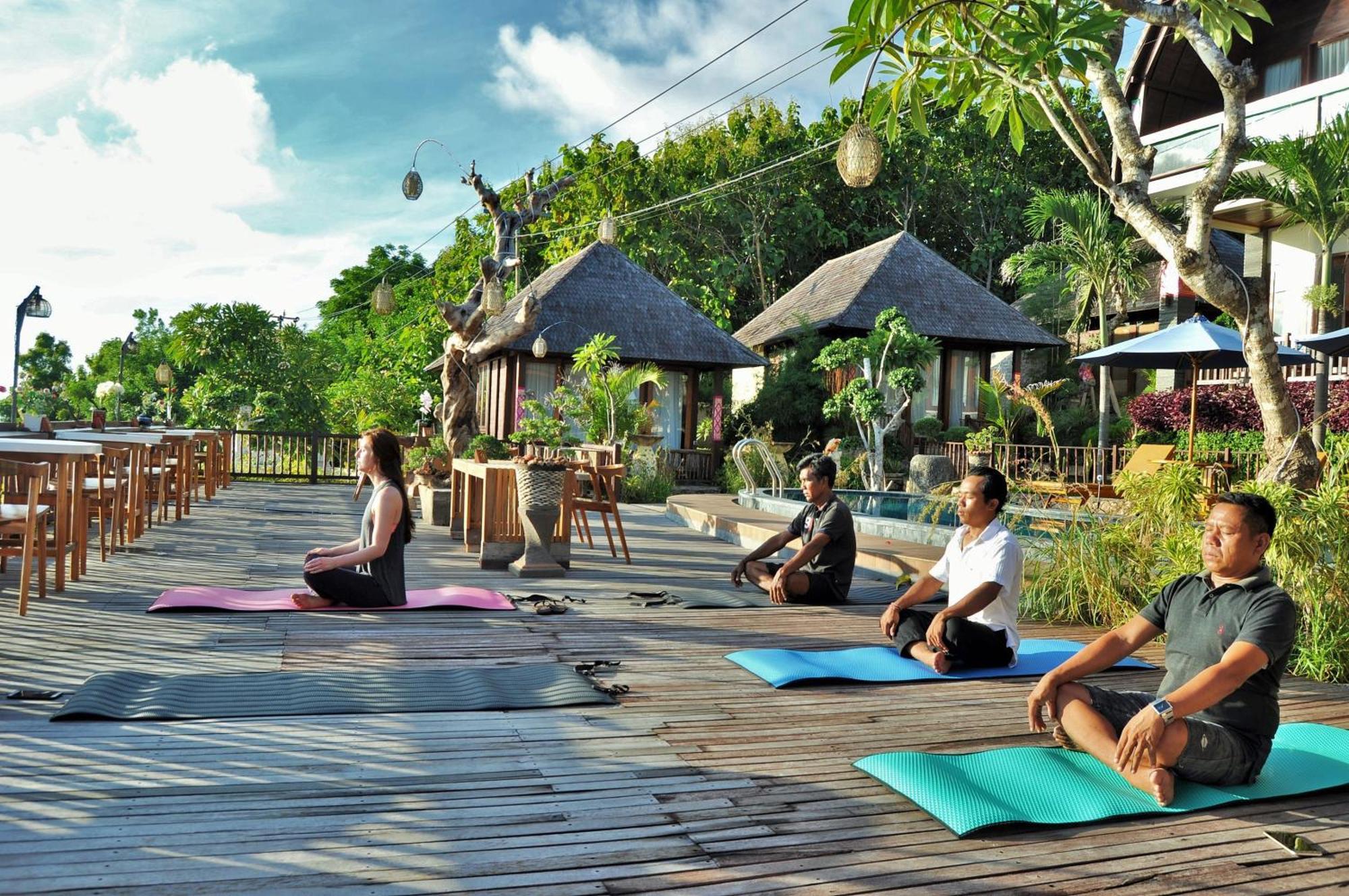 Resort Ocean Terrace And Luxury Batununggul