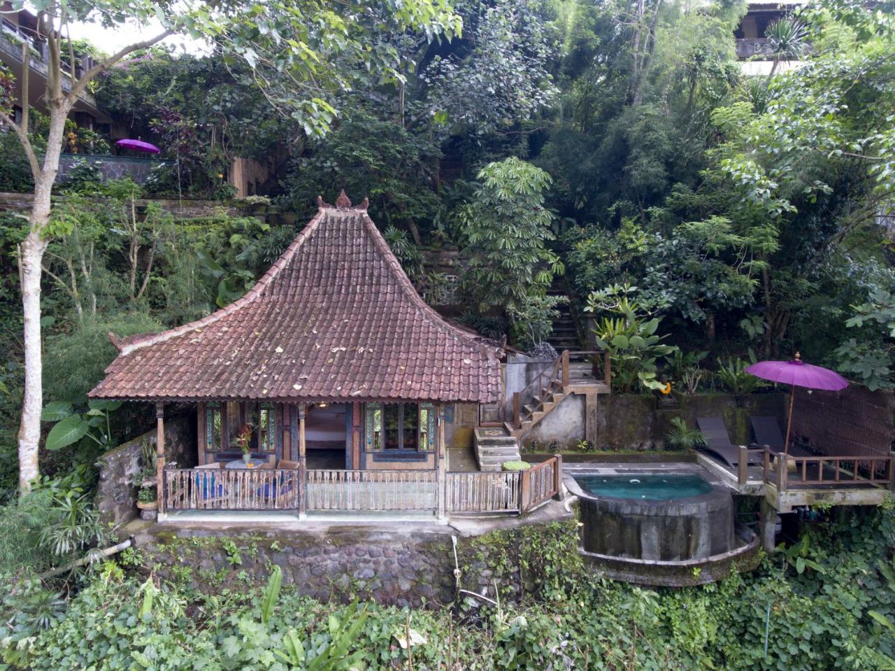Awang Awang Villa *