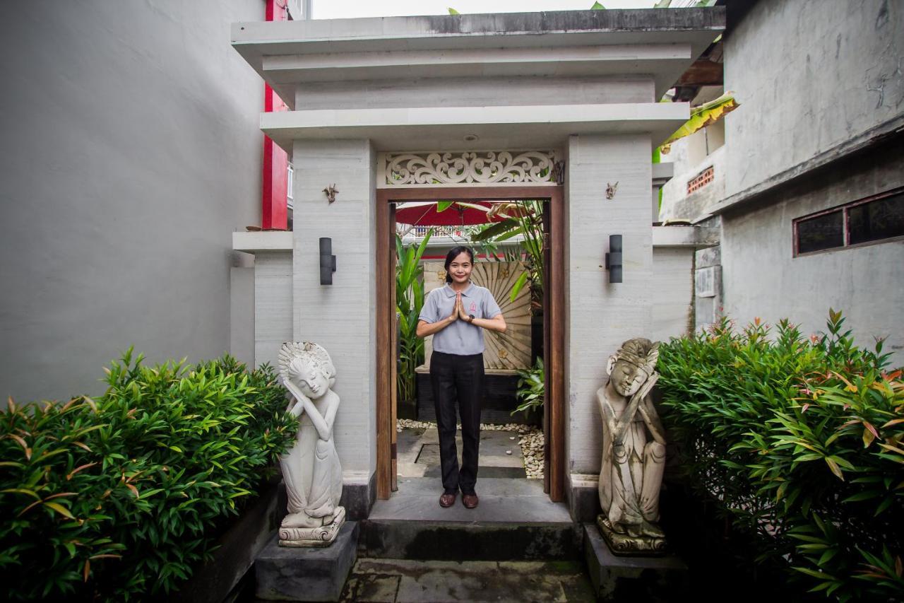Angkul Angkul Kuta