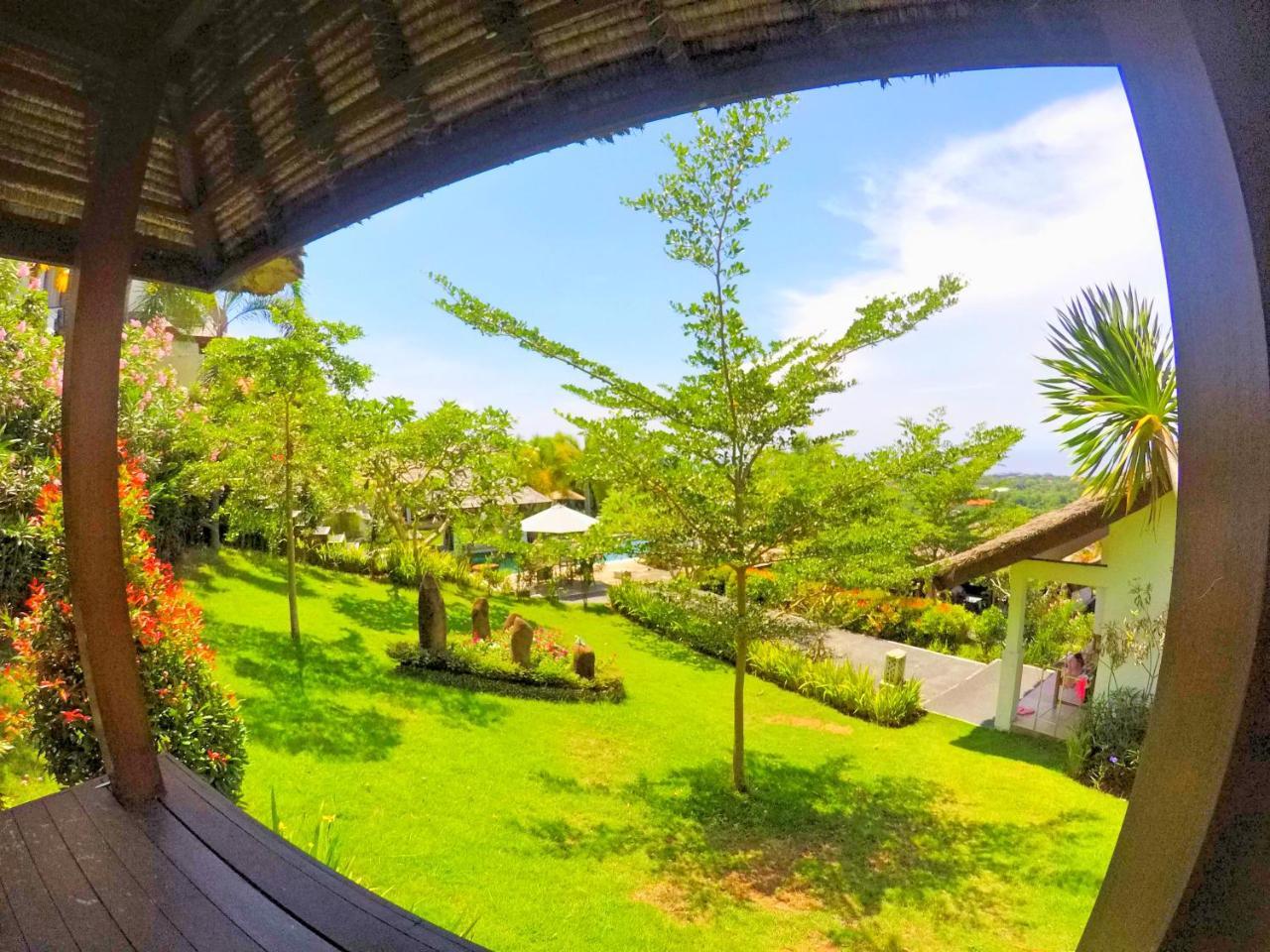 The Eyes Villas Resort Uluwatu (Bali)