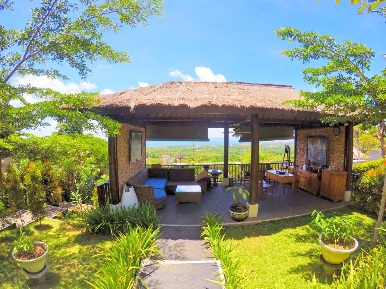 The Eyes Villas Resort 3*