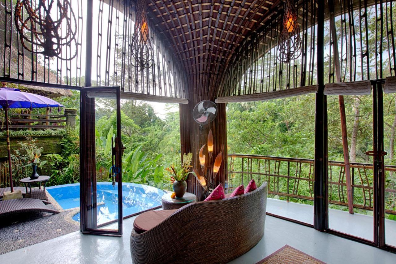 Awang Awang Villa *