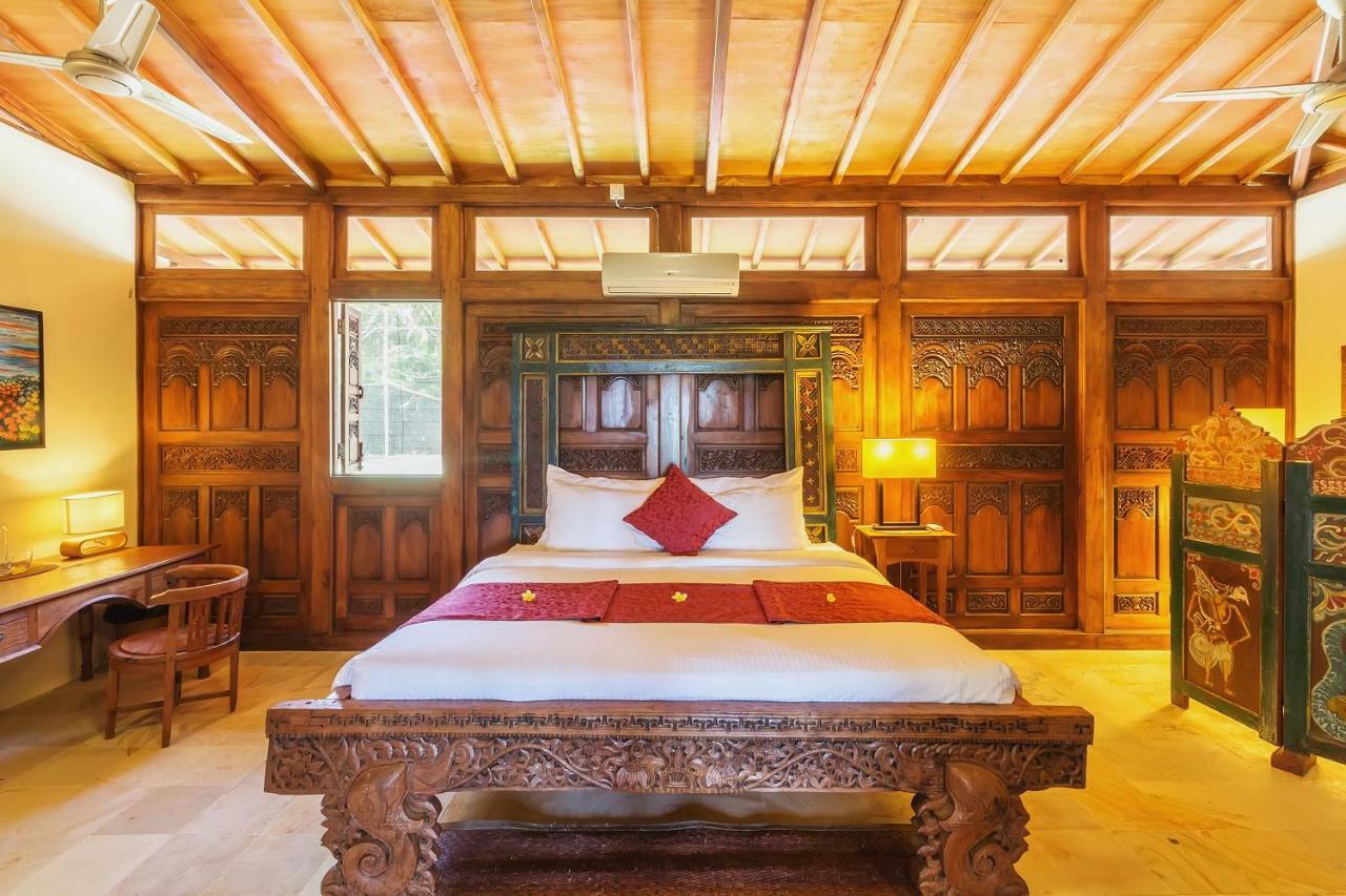 Villa Oceanfront Citakara Sari *