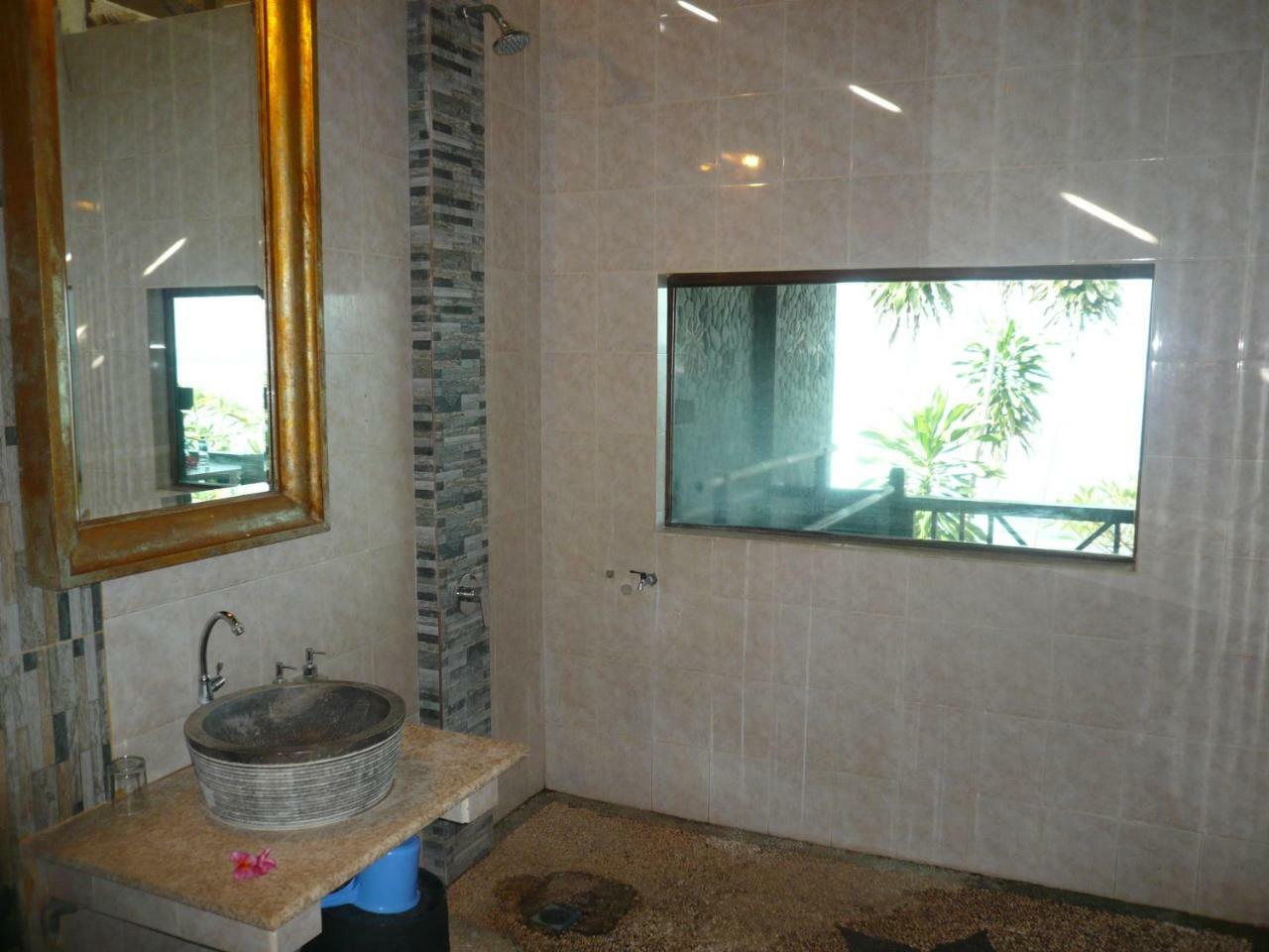 Guest house Wawa Wewe Ii 2*